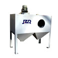 環(huán)保箱式噴砂機(jī)